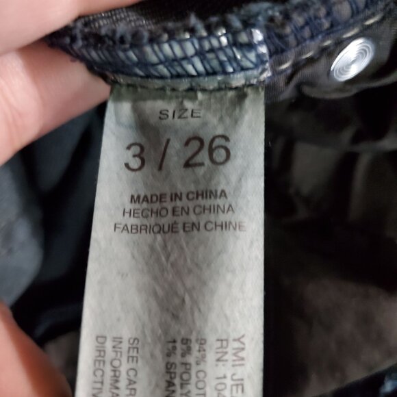 YMI Jeans Womens Size 3/26 Blue Bootcut Stretch Denim Mid Rise Fade Wash - Picture 3 of 13